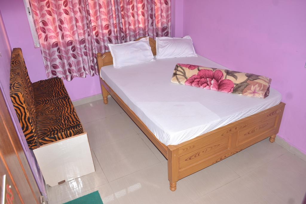 Hotel Sukh Sagar Inn Deoghar Quarto foto